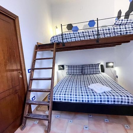 La Casina Di Luna Трани Екстериор снимка