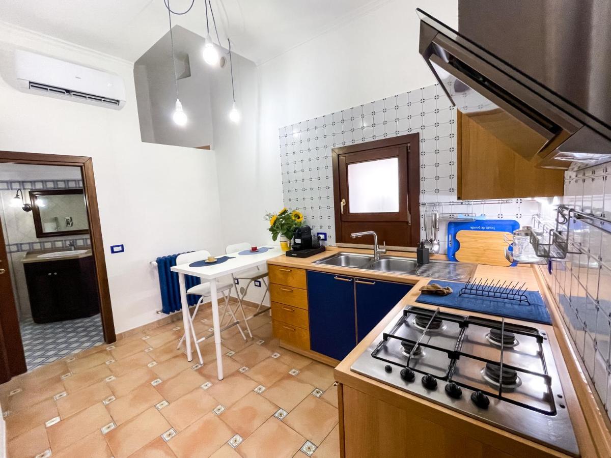La Casina Di Luna Трани Екстериор снимка