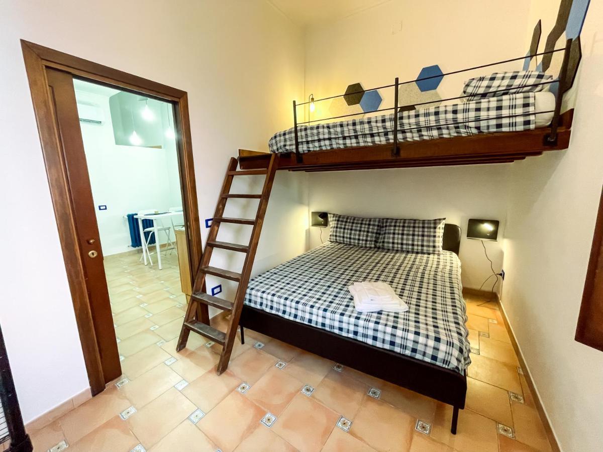 La Casina Di Luna Трани Екстериор снимка